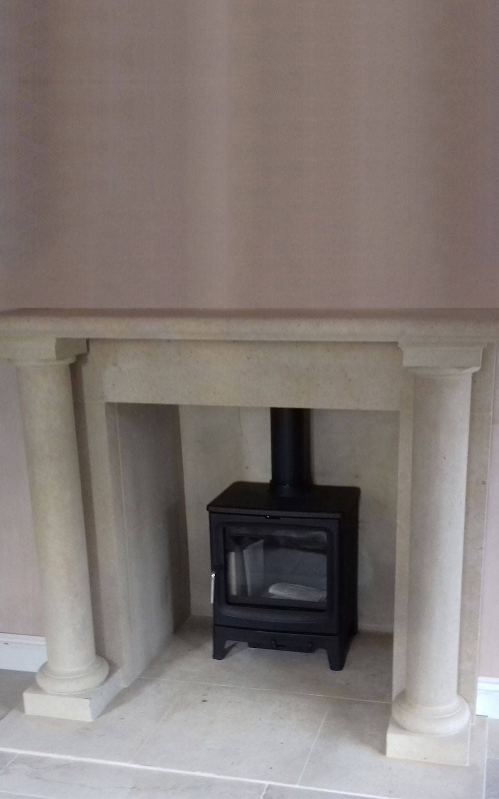 Hydrotech Fireplace with Columns